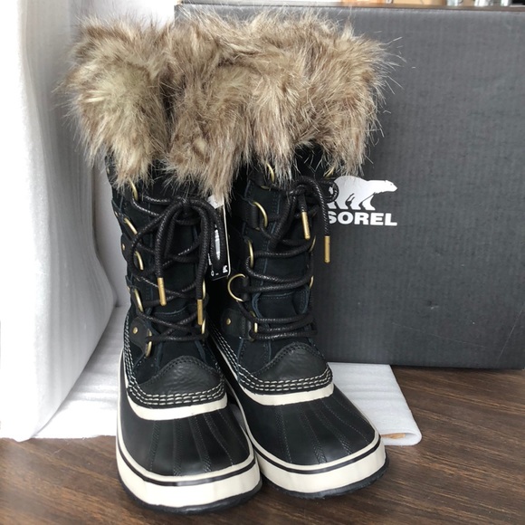 NIB Sorel Joan of Arctic Women’s Winter boot - Picture 3 of 3